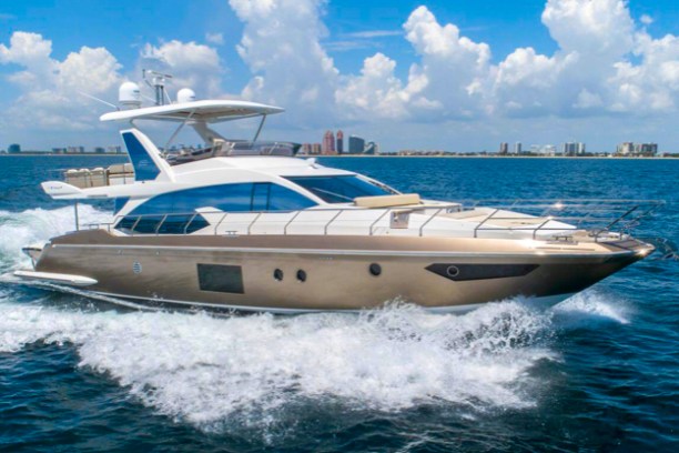 66' Azimut - Yacht Rental in Miami, Florida