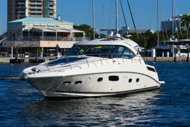 Aerial picture of this Fort Lauderdale Boat Rental.