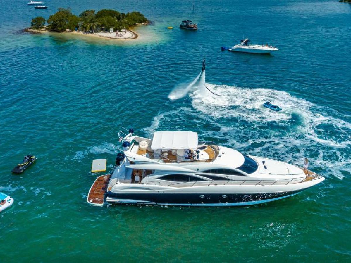 74' SunSeeker - Yacht Rental in North Bay Village, Florida