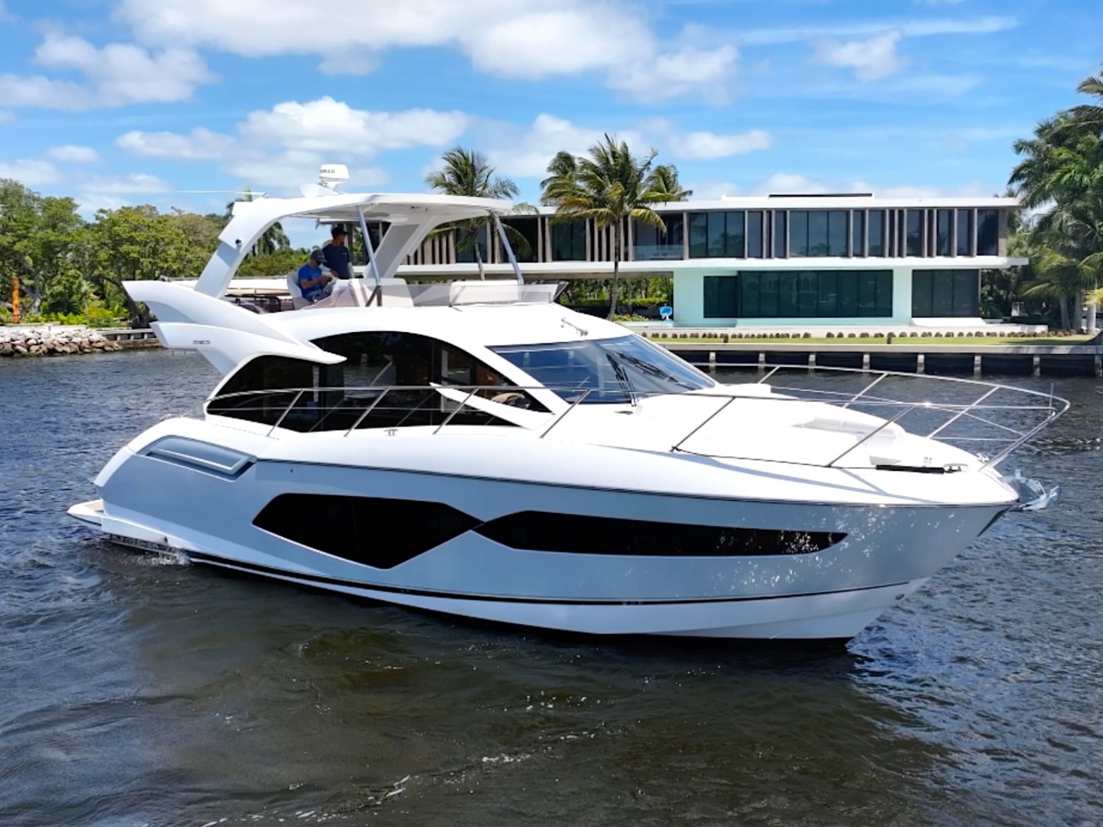 56' SunSeeker - Yacht Rental in Fort Lauderdale, Florida