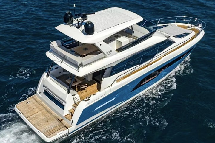 63' Prestige - Yacht Rental in Sarasota, Florida