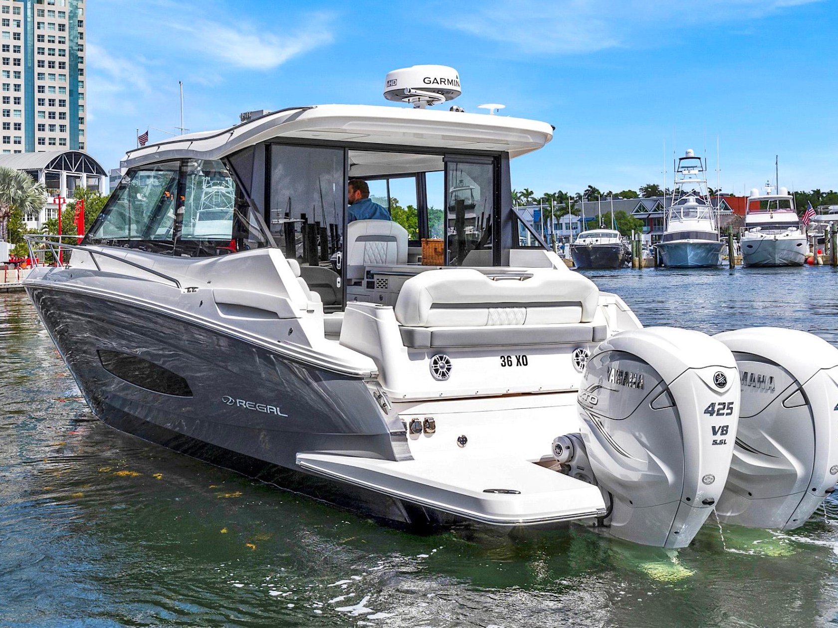 39' Regal - Boat Rental in Tampa, Florida