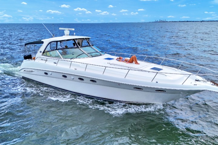 51' SeaRay - Yacht Rental in Tampa, Florida