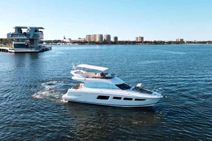 50' Prestige - Yacht Rental in Tampa, Florida