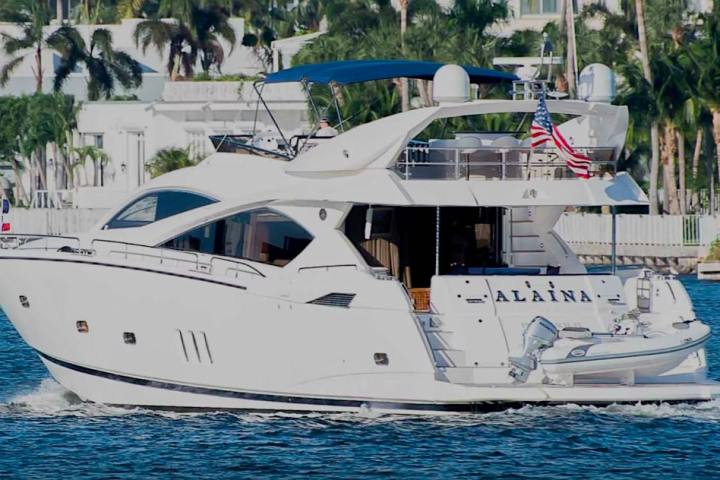 84' SunSeeker - Yacht Rental in Miami Beach, Florida