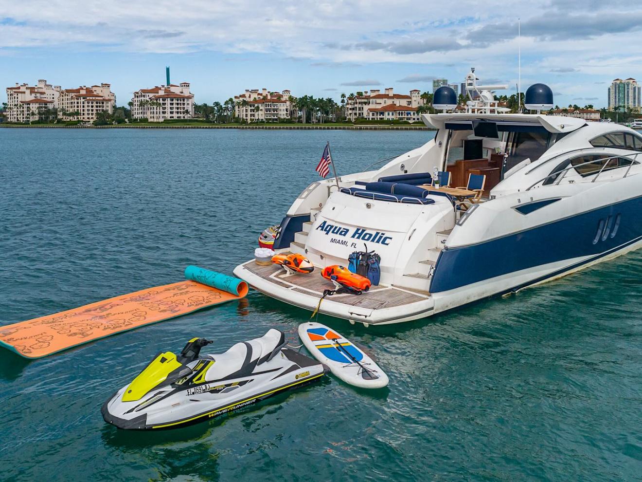 75' SunSeeker - Yacht Rental in Nassau, Bahamas