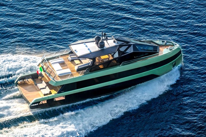 85' Wally - Yacht Rental in Miami, Florida