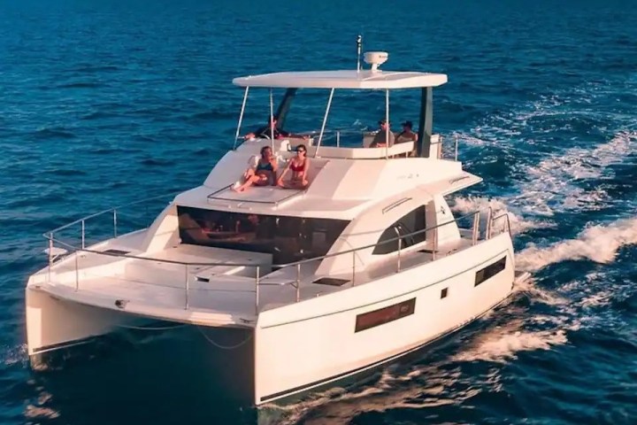 43' Leopard - Boat Rental in Miami Beach, Florida